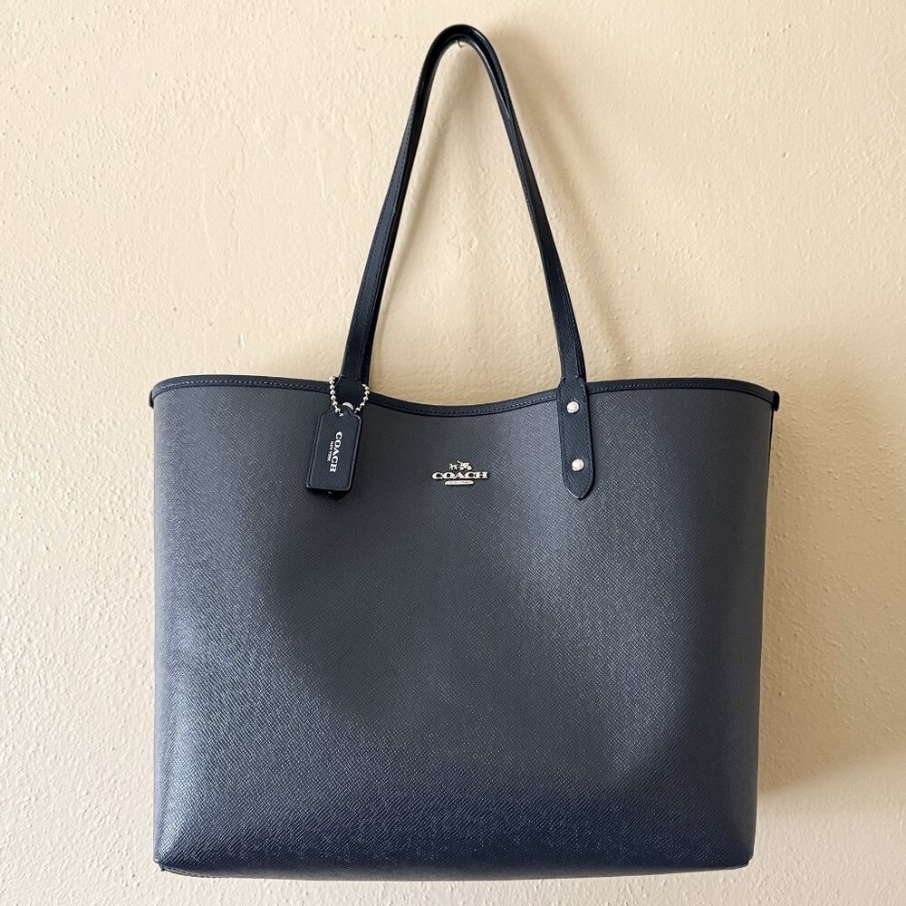 COACH City Tote Bag - Reversible with Pouch